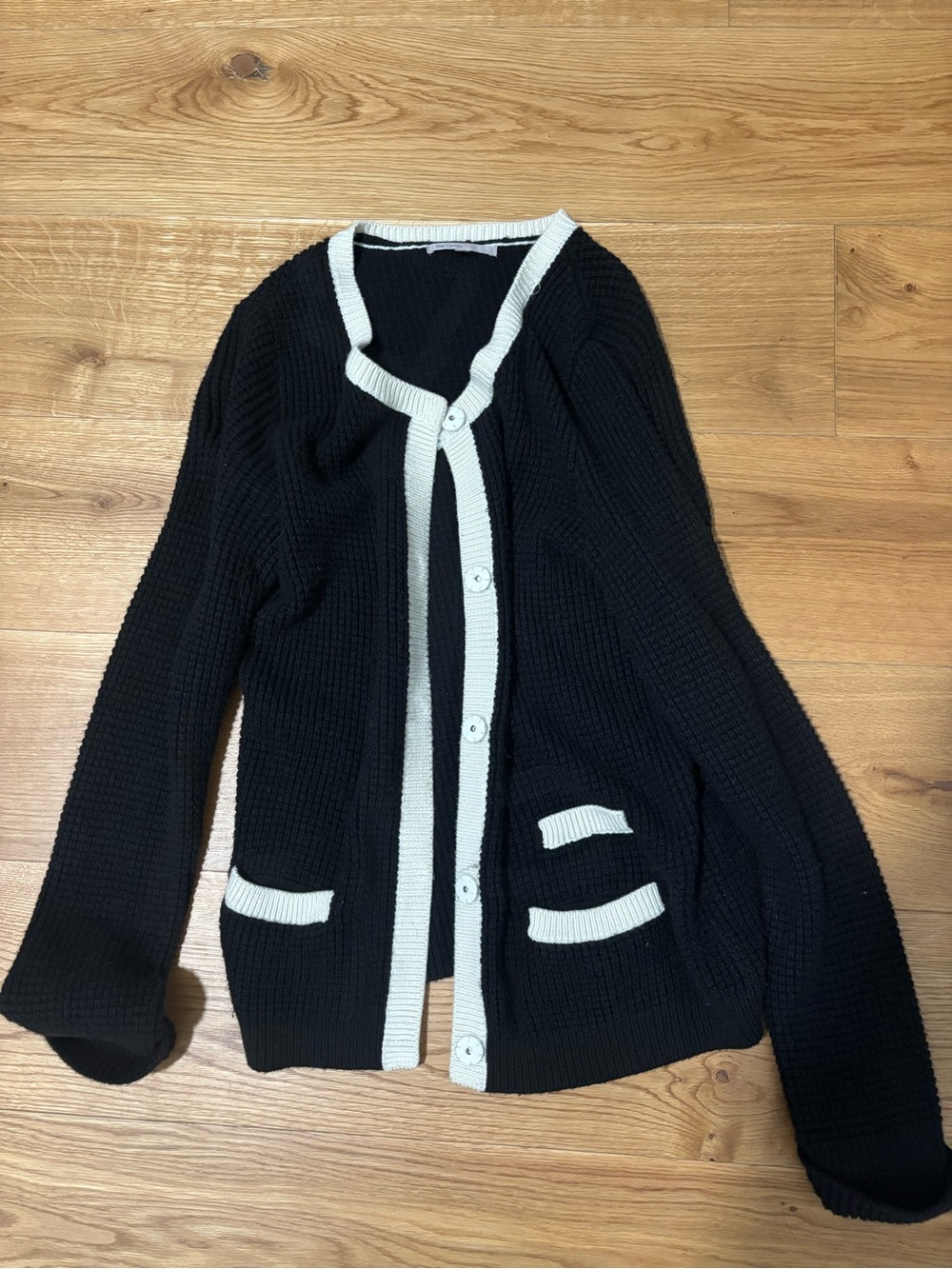 Gap Black & White Trim Women's Cardigan Sweater